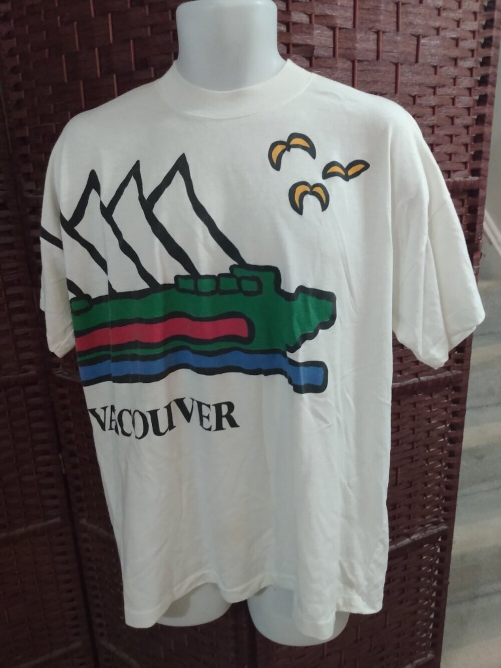 Vintage 80s Vancouver T shirt single Stitch Big print XL Retro